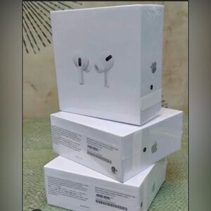 Apple Air Pod Pros (2nd generation)
